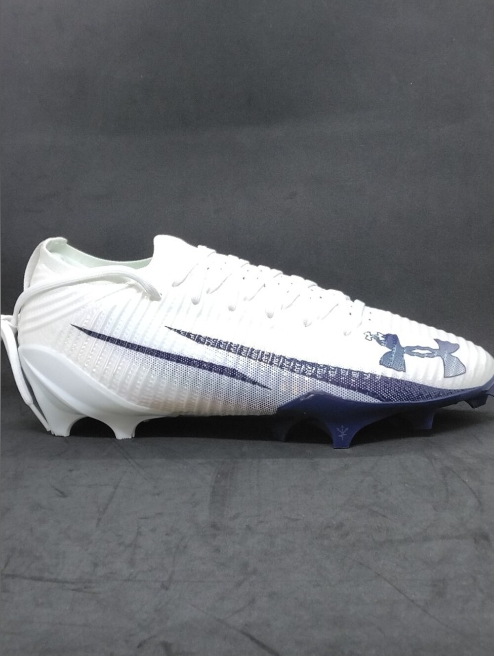 Under Armour UA Blur Pro 'White Midnight Navy' Men's Football Cleats Size 12.5